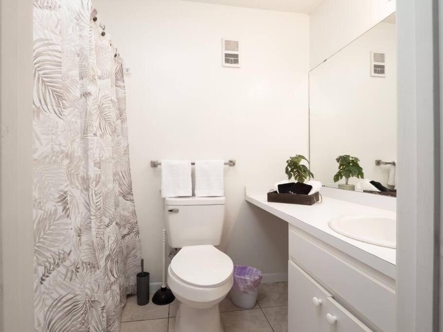 Spacious Condo Mins To Shands, University, & Downtown! Gainesville Zewnętrze zdjęcie