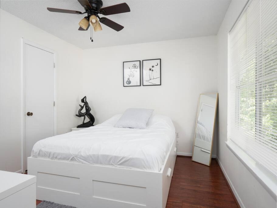 Spacious Condo Mins To Shands, University, & Downtown! Gainesville Zewnętrze zdjęcie